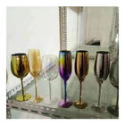 Υψηλός κενός PVD κρασιού γυαλιού Foshan παραγωγής εξοπλισμός επιστρώματος φλυτζανιών για το χρυσό ασημένιο μαύρο χρώμα ουράνιων τόξων